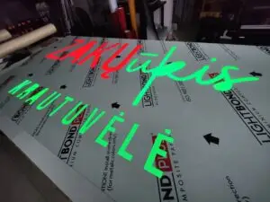 reklamine iskaba sviesdeze ZAKU UKIS